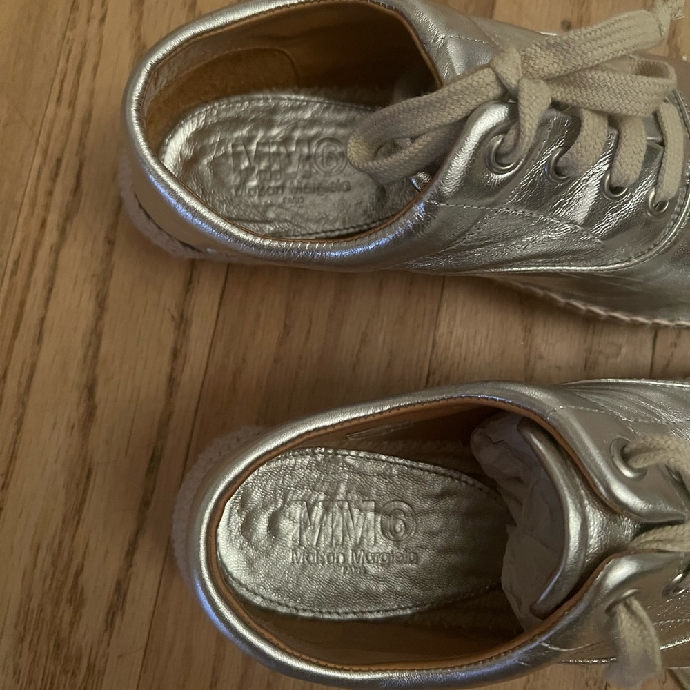 Maison Margiela - silver raffia sneakers - bit of a built-in platform - 37 - Picture 7 of 8